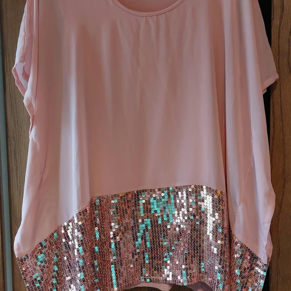 Women's Layered Sequin Salmon Colored Tunic, Size Medium